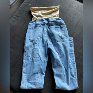 Jessica Simpson maternity jeans